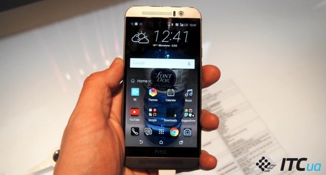 На виставку MWC 2015 компанія HTC привезла оновлену версію смартфона HTC One, який в цей раз отримав індекс M9