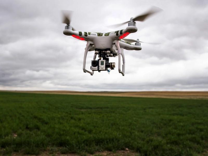 Беспилотные дроны для сельского хозяйства