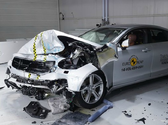 Шведські автомобілі продемонстрували високий рівень безпеки і отримали найвищу оцінку в 5 зірок