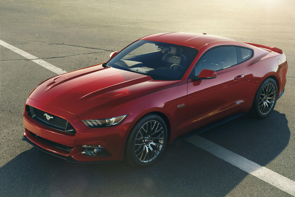 Ford вирішив, що процес покупки першого серійного екземпляра Mustang нового покоління повинен бути досить помпезним