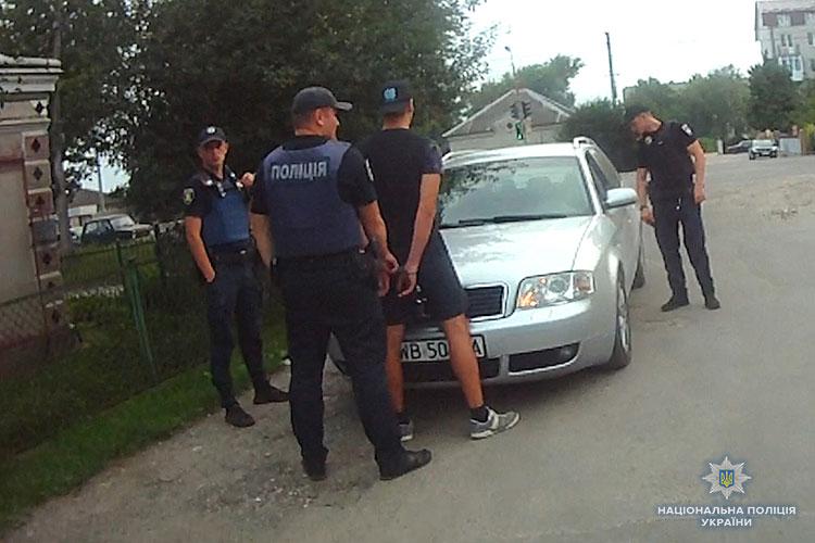 Злоумышленником оказался 20-летний житель села Остров Тернопольского района