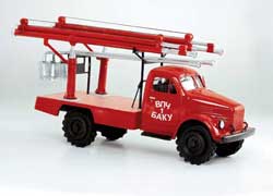 Роботи зі створення повнопривідного вантажного автомобіля нового покоління поновилися на «ГАЗі» в 1943 році
