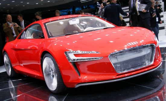 Електричний спорткар Audi E-Tron